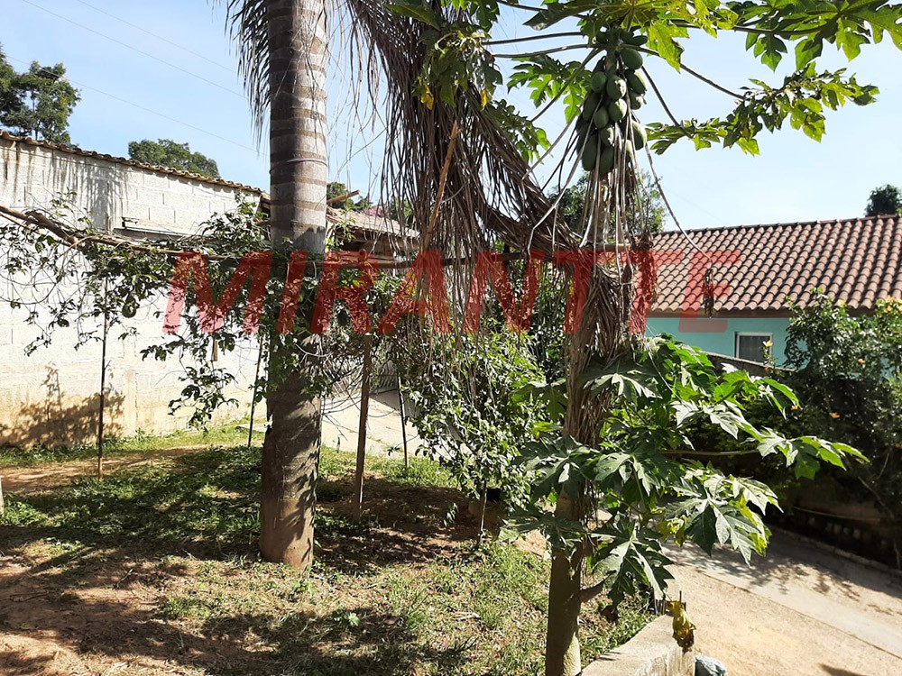 Sobrado de 200m² com 5 quartos em Serra Da Cantareira
