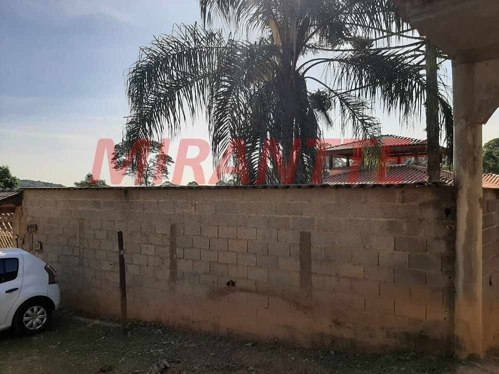 Sobrado de 200m² com 5 quartos em Serra Da Cantareira