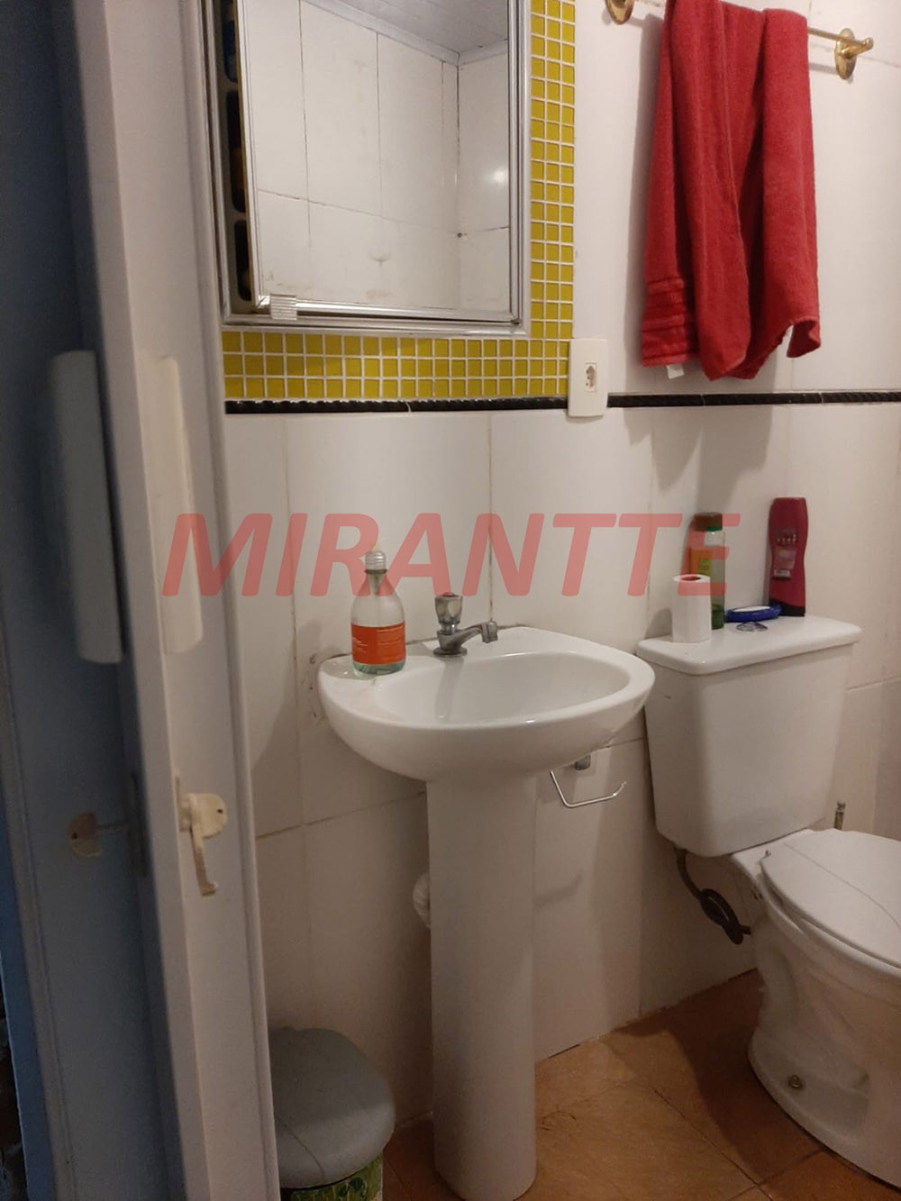 Sobrado de 200m² com 5 quartos em Serra Da Cantareira