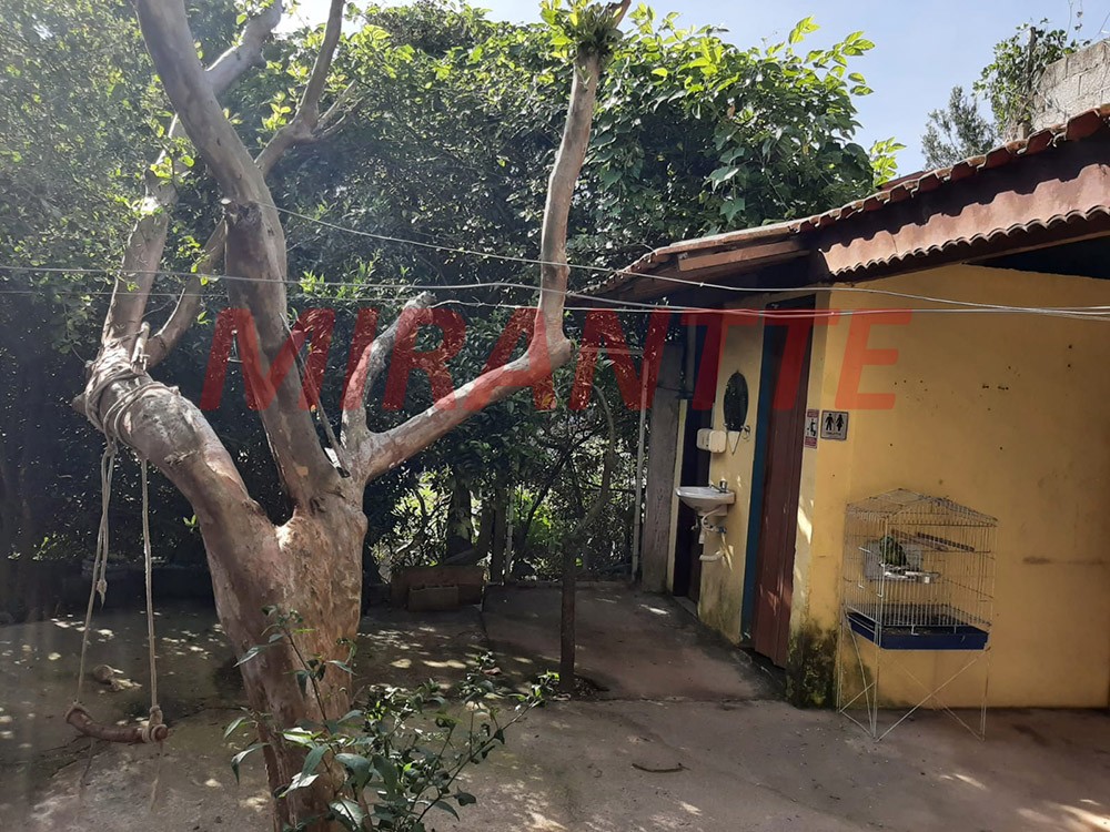 Sobrado de 200m² com 5 quartos em Serra Da Cantareira
