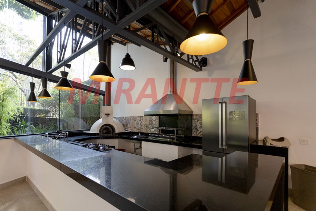 Apartamento de 147m² com 3 quartos em Santana