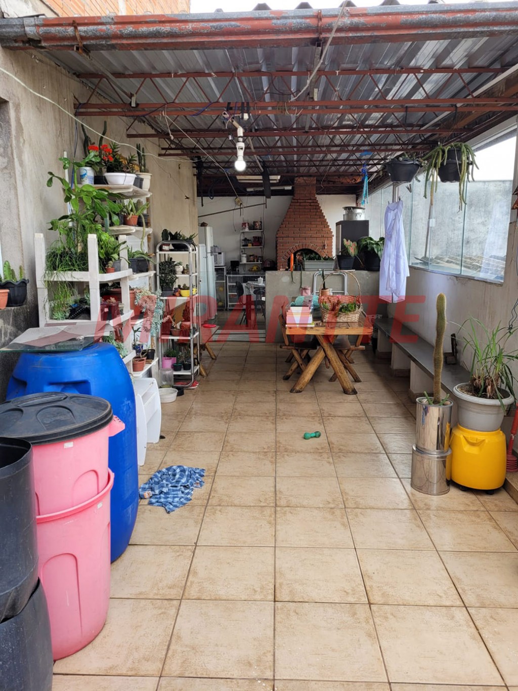 Sobrado de 333m² com 6 quartos em Casa Verde