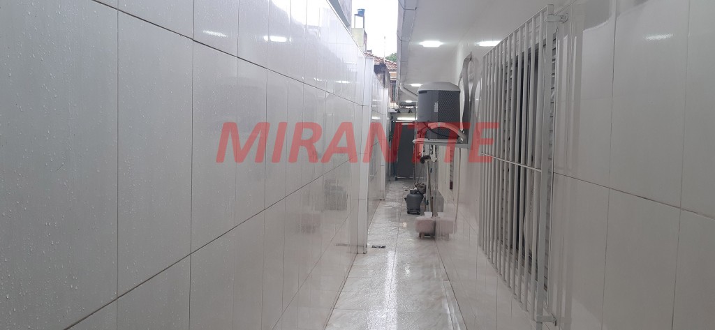 Casa terrea de 100m² com 2 quartos em Vila Nivi