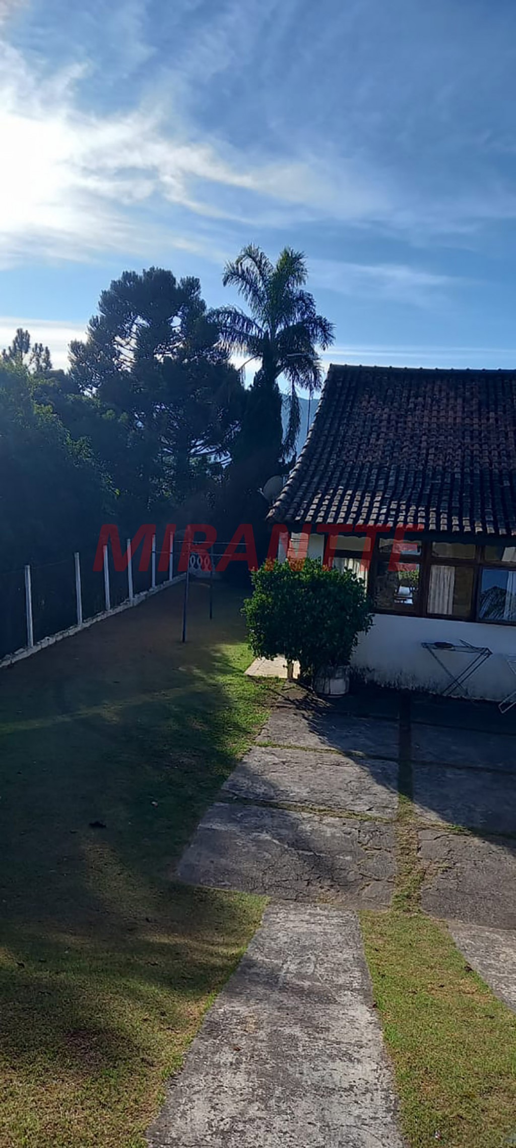 Casa terrea de 240m² com 3 quartos em Serra Da Cantareira
