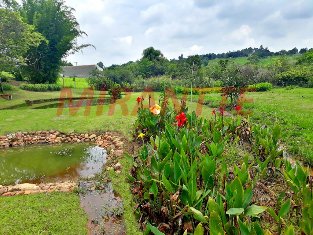 ChÁcara com 5 quartos em FAZENDA LAGO AZUL