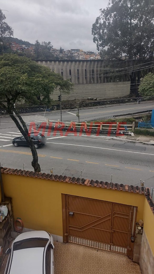 Sobrado de 182m² com 3 quartos em Parque Palmas Do Tremembé