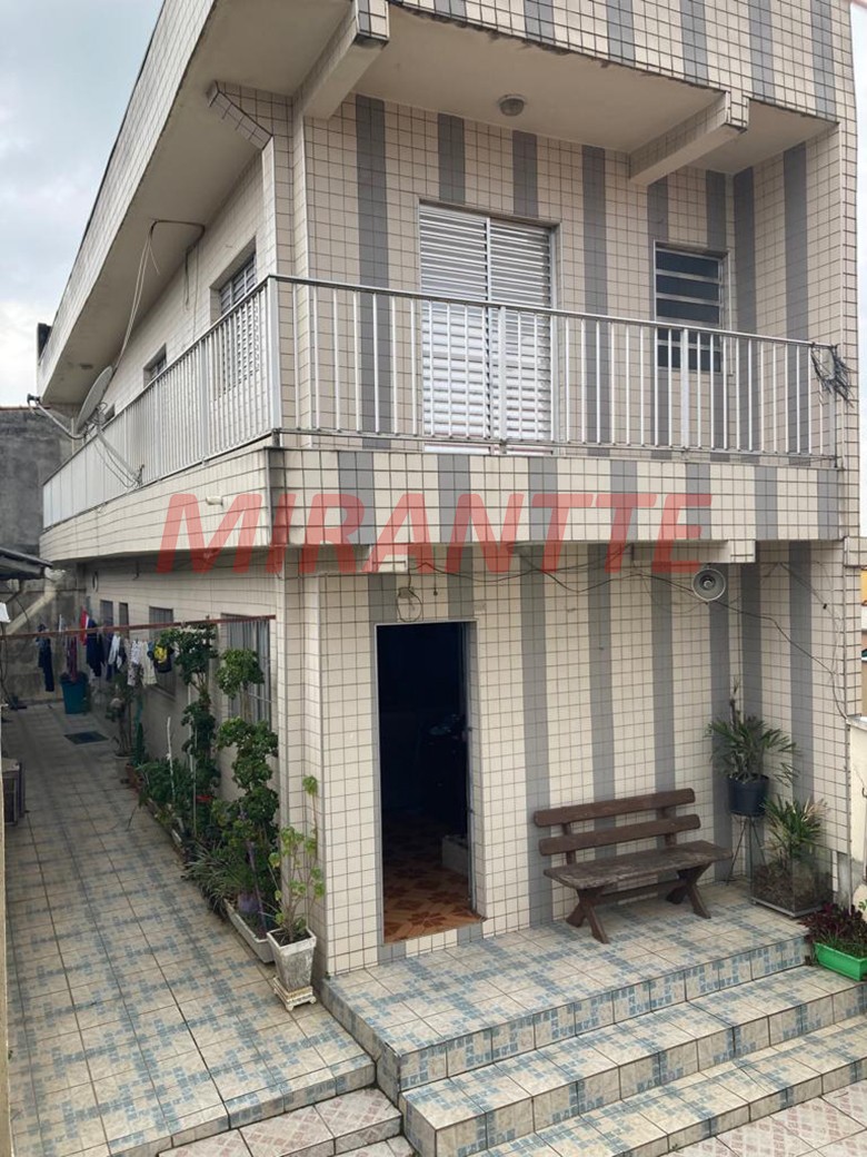 Sobrado de 83m² com 5 quartos em Vila Nova Mazzei