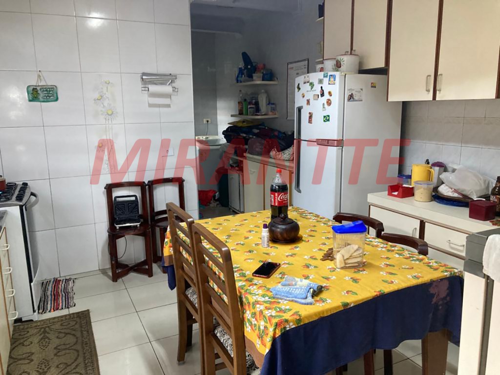 Sobrado de 83m² com 5 quartos em Vila Nova Mazzei