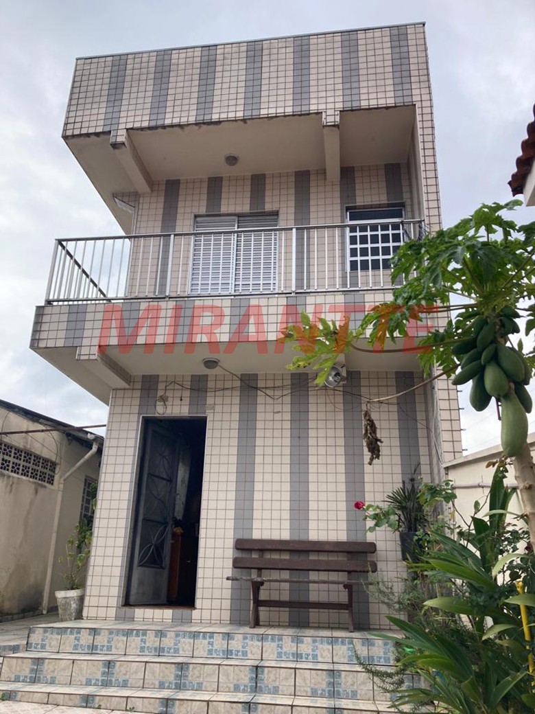 Sobrado de 83m² com 5 quartos em Vila Nova Mazzei