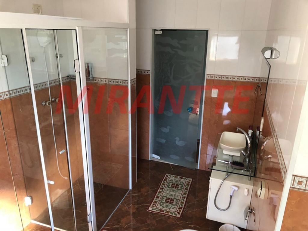 Sobrado de 266m² com 4 quartos em Parada Inglesa