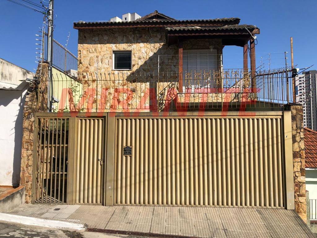 Sobrado de 266m² com 4 quartos em Parada Inglesa