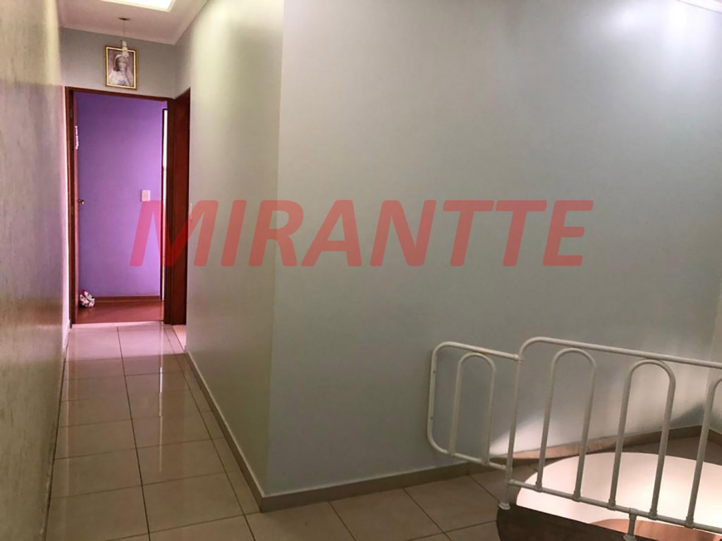 Sobrado de 266m² com 4 quartos em Parada Inglesa