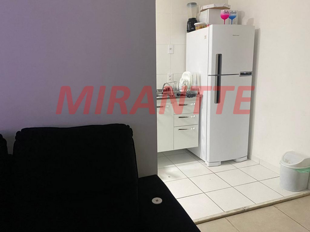 Apartamento de 42m² com 2 quartos em Vila Nova Cachoeirinha