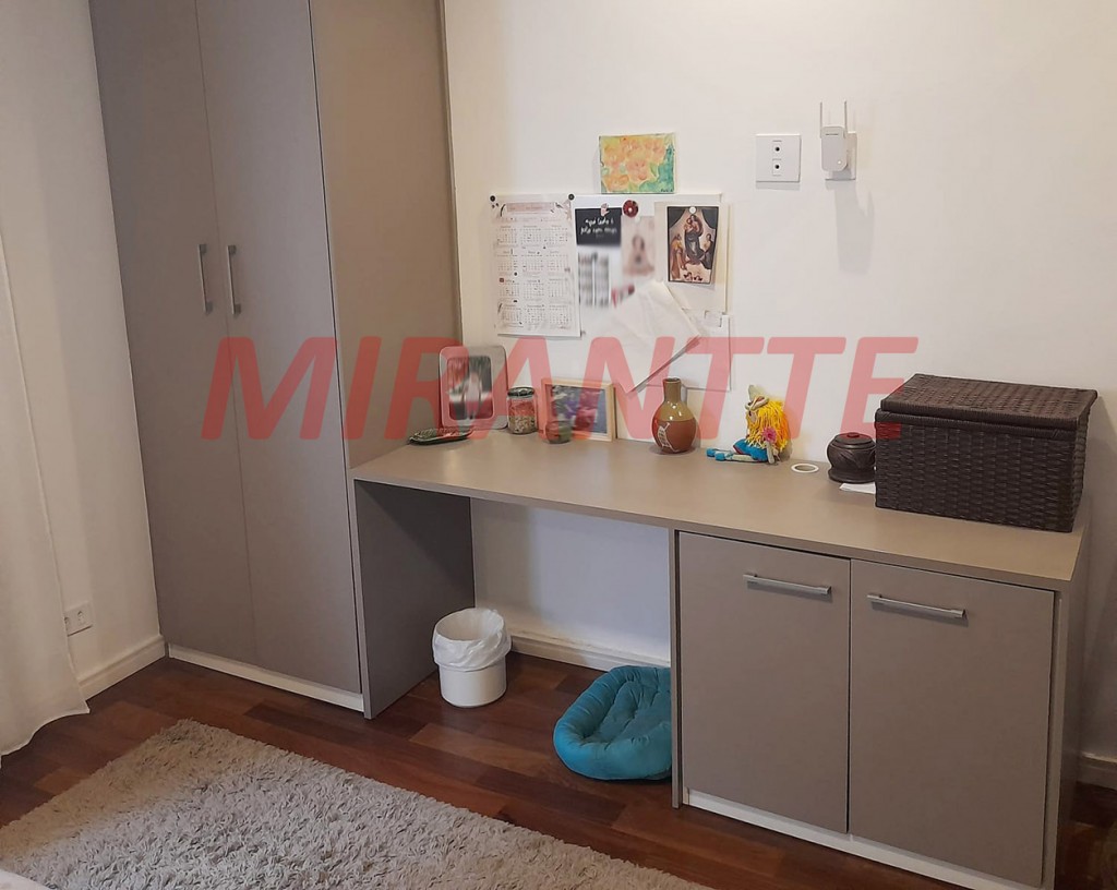 Sobrado de 210m² com 4 quartos em Jardim São Paulo