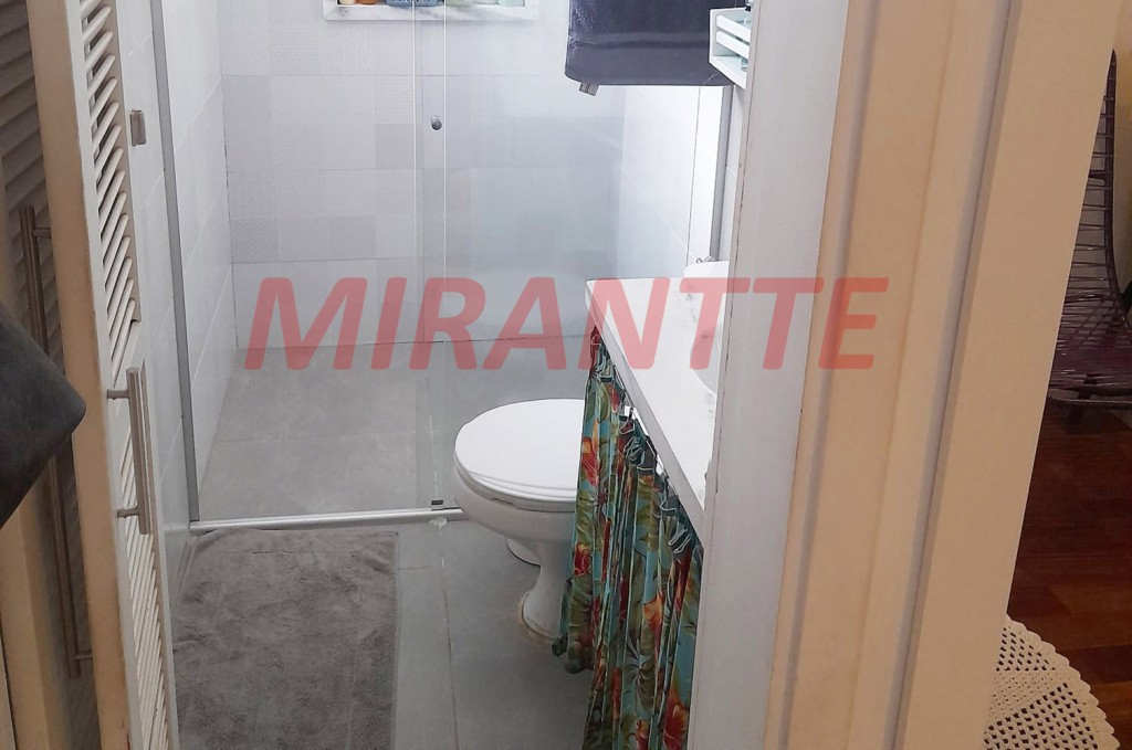 Sobrado de 210m² com 4 quartos em Jardim São Paulo