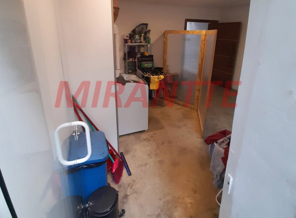 Sobrado de 210m² com 4 quartos em Jardim São Paulo