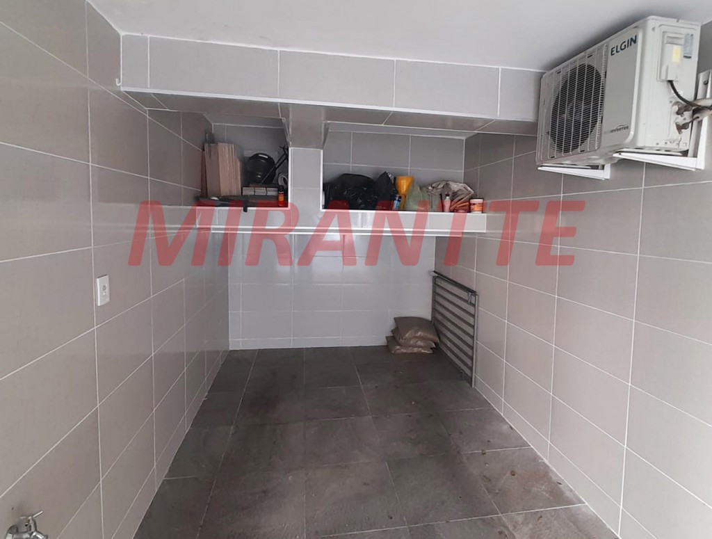 Sobrado de 210m² com 4 quartos em Jardim São Paulo