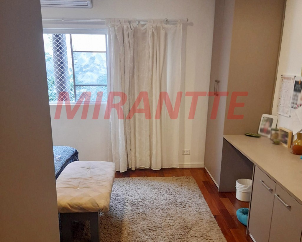 Sobrado de 210m² com 4 quartos em Jardim São Paulo