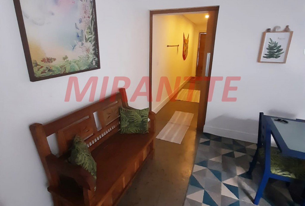 Sobrado de 210m² com 4 quartos em Jardim São Paulo