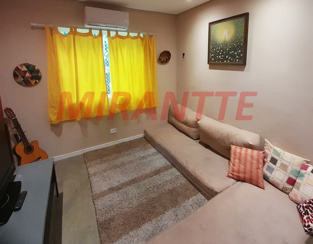 Sobrado de 210m² com 4 quartos em Jardim São Paulo