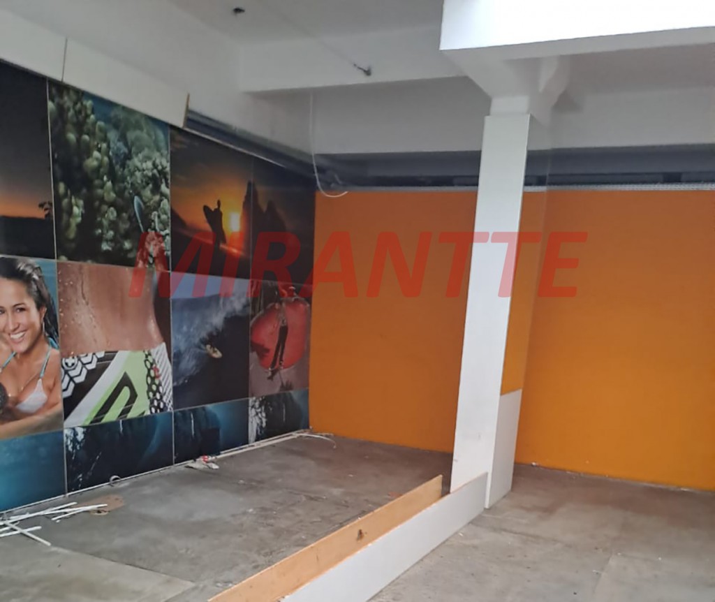 Comercial de 400m² em Santana