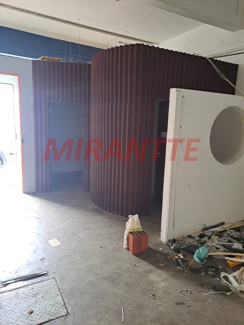 Comercial de 400m² em Santana