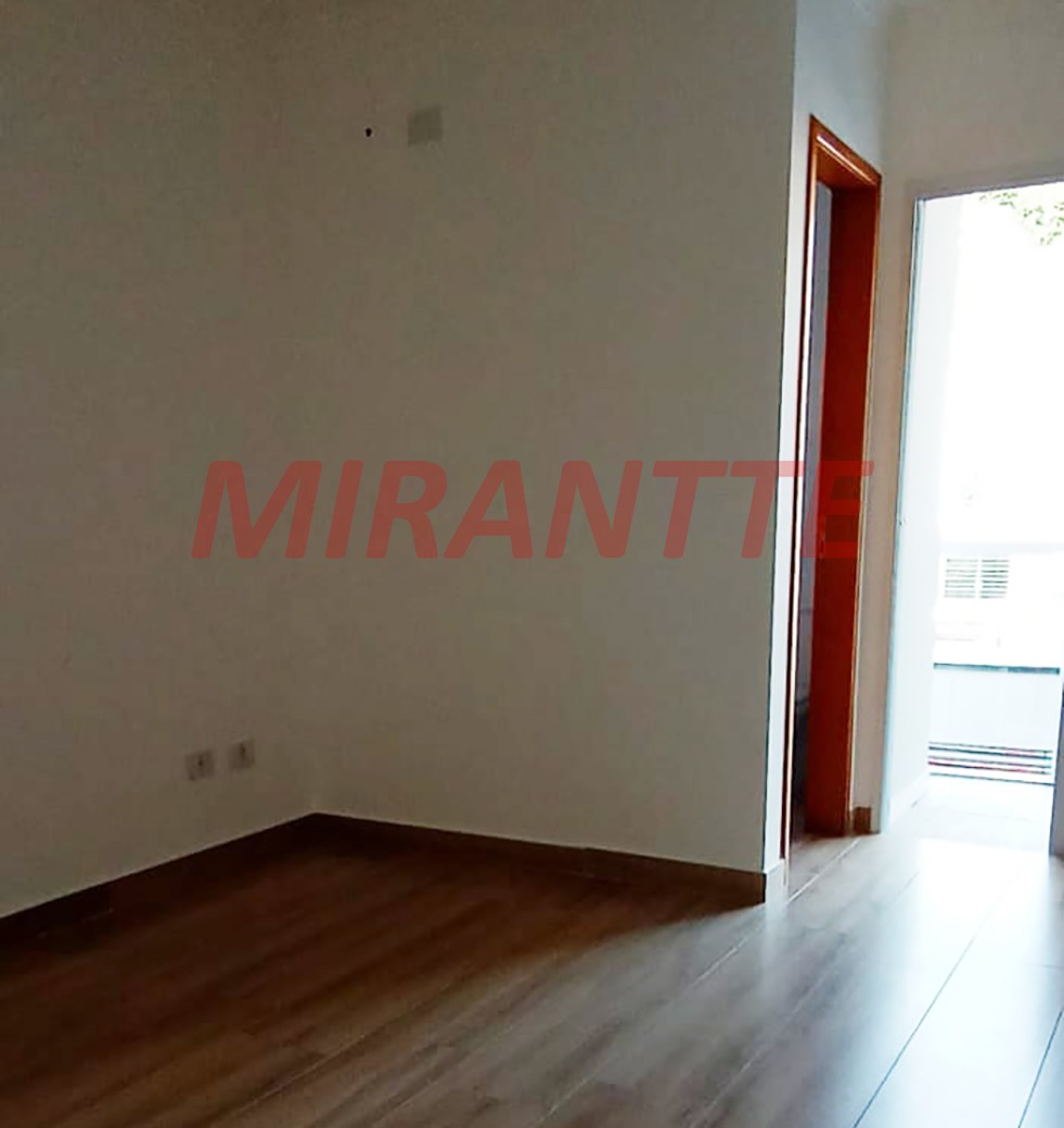 Sobrado de 114m² com 3 quartos em Parque Vitória