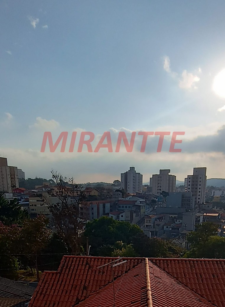Sobrado com 3 quartos em Parque Vitória