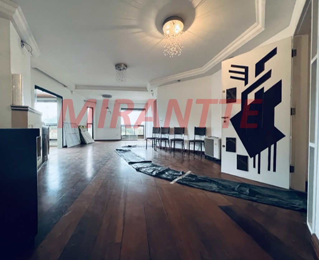 Apartamento de 190m² com 4 quartos em Santana