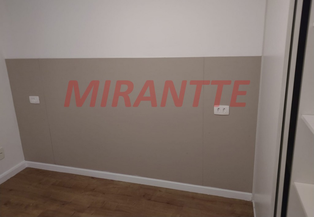 Apartamento de 45m² com 2 quartos em Jardim Iris
