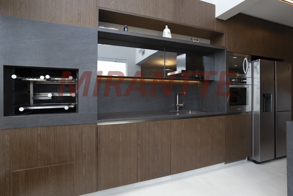 Apartamento de 90m² com 2 quartos em Santana