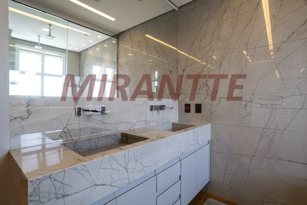 Apartamento de 90m² com 2 quartos em Santana