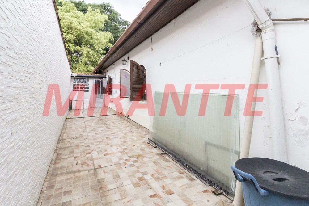 Casa terrea de 231m² com 4 quartos em Tremembe