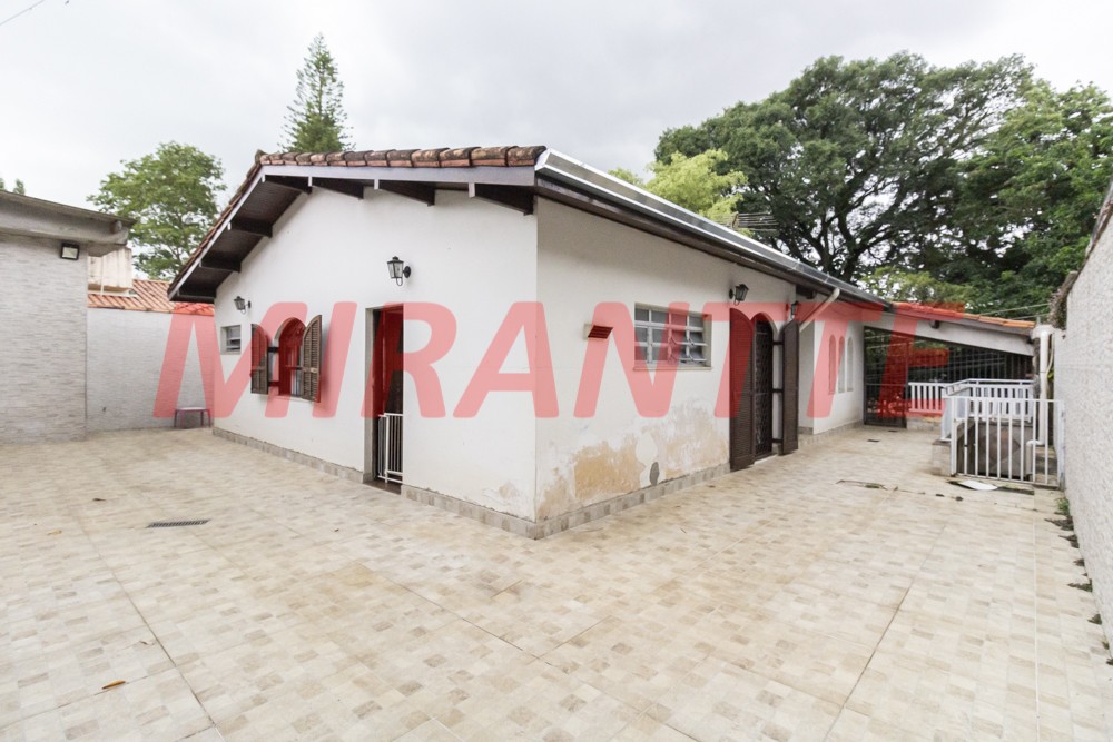 Casa terrea de 231m² com 4 quartos em Tremembe
