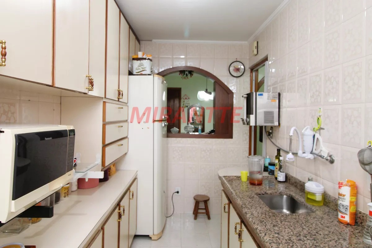 Apartamento de 60m² com 2 quartos em Barro Branco