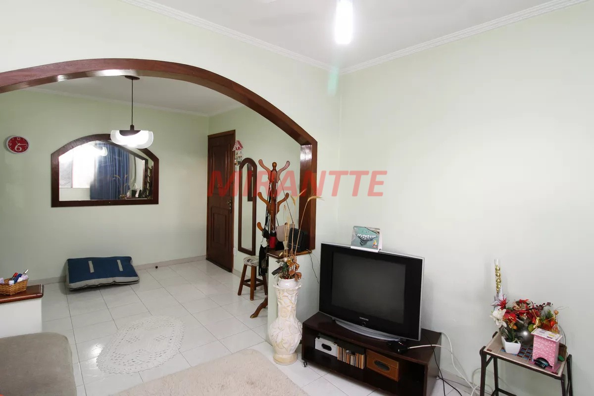 Apartamento de 60m² com 2 quartos em Barro Branco