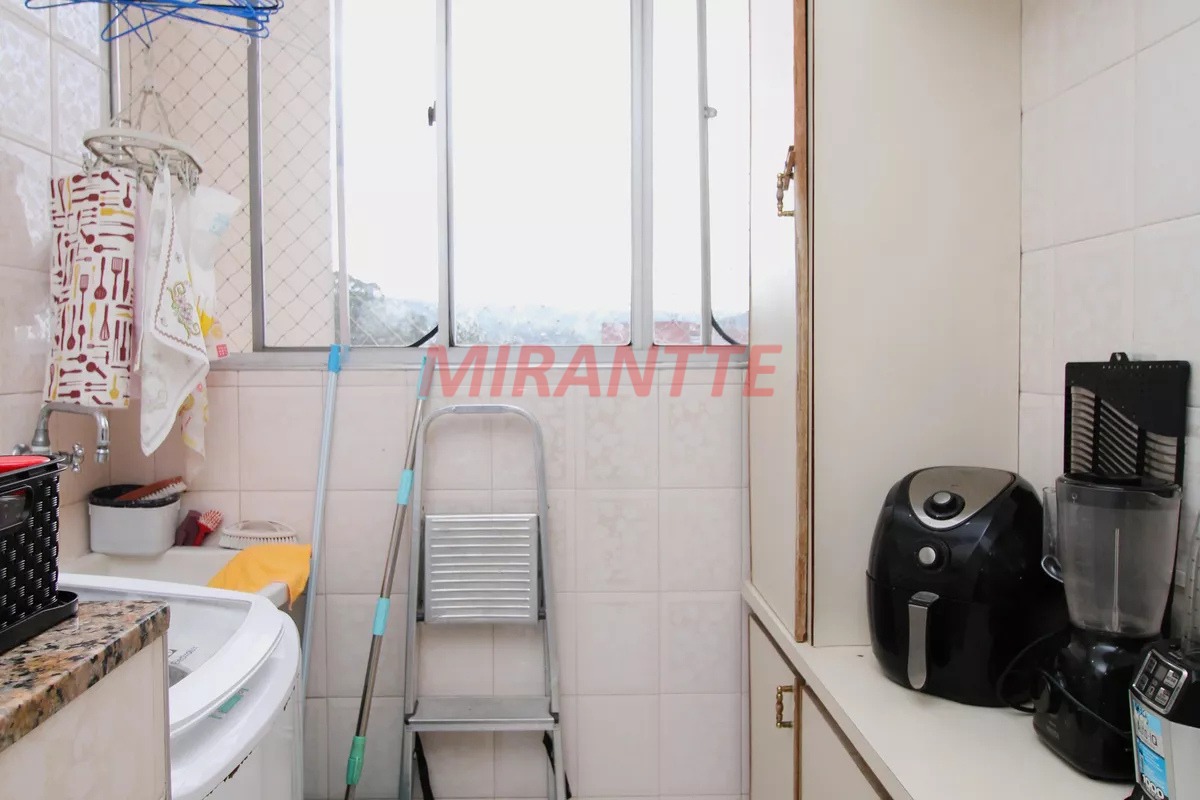 Apartamento de 60m² com 2 quartos em Barro Branco
