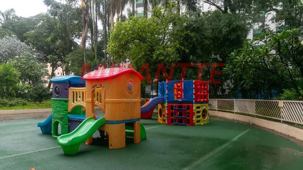 Apartamento de 75m² com 2 quartos em Santana