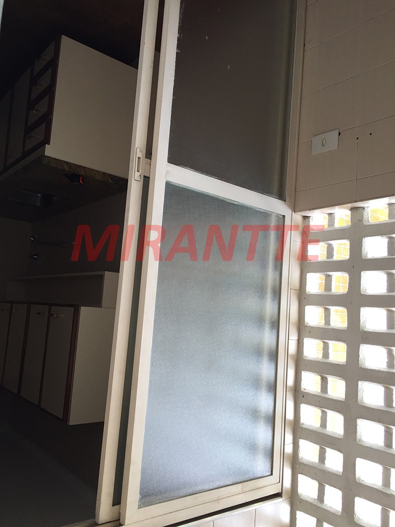Apartamento de 75m² com 2 quartos em Santana