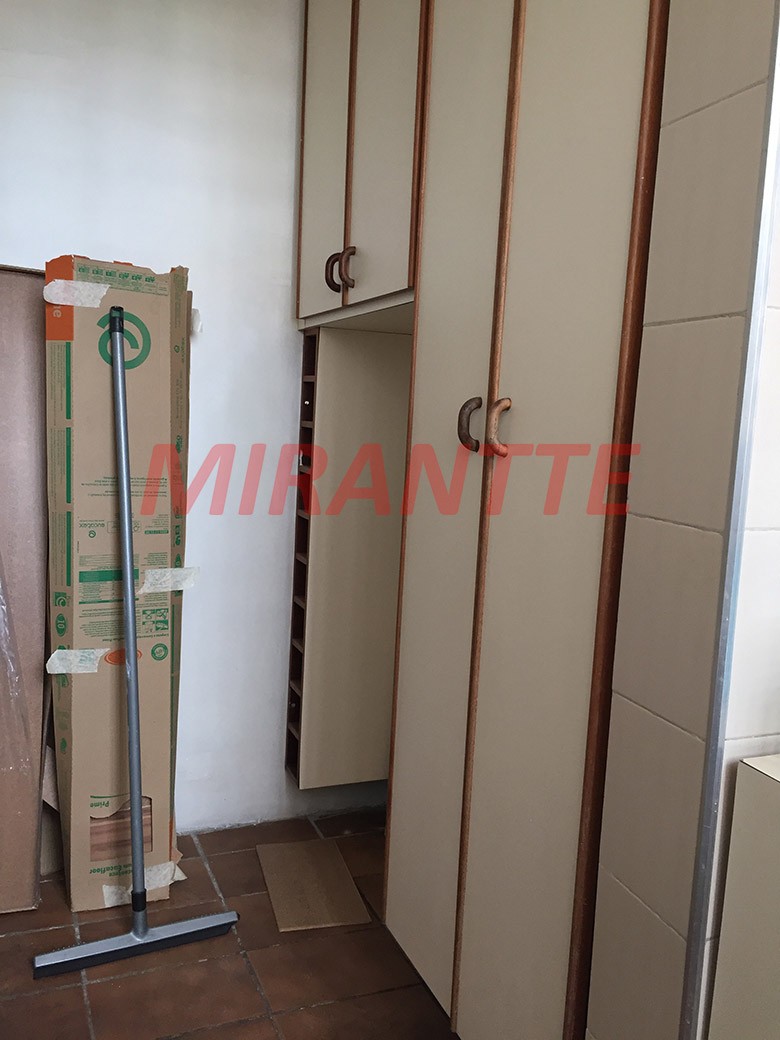 Apartamento de 75m² com 2 quartos em Santana
