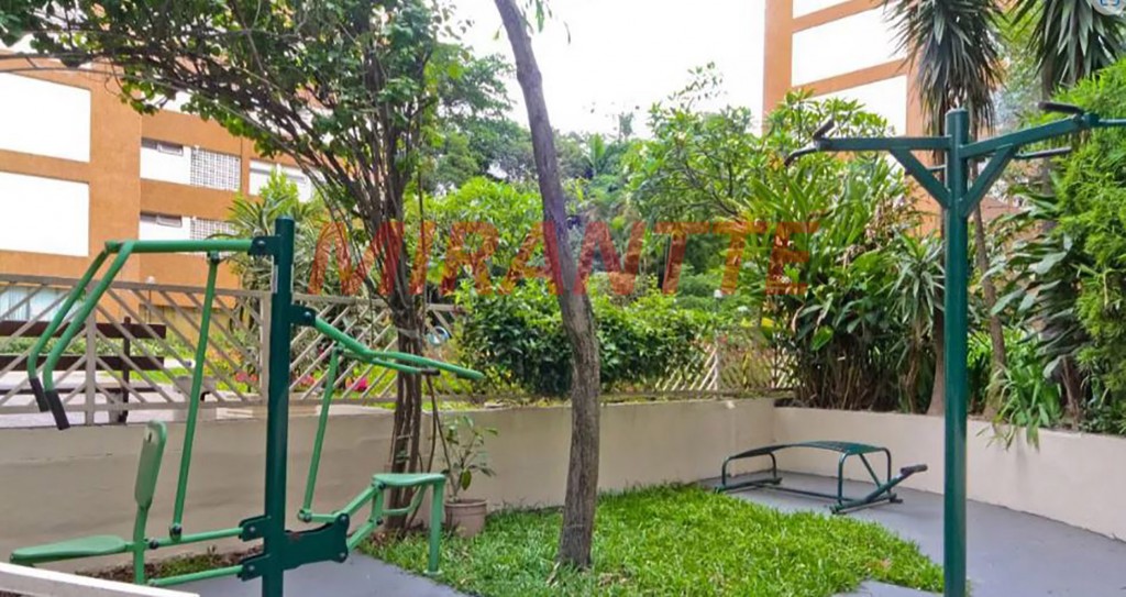 Apartamento de 75m² com 2 quartos em Santana