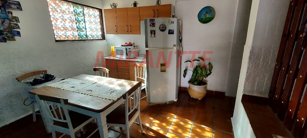 Casa terrea de 232m² com 4 quartos em Santana