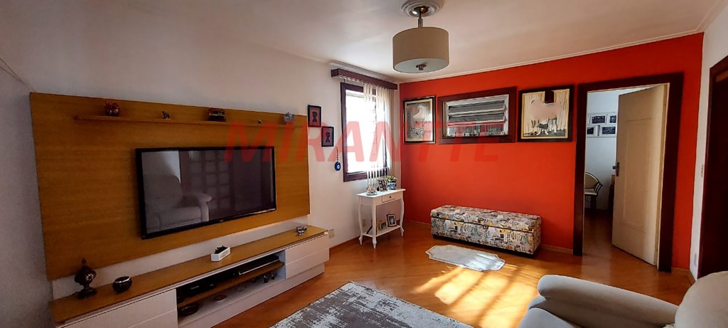 Casa terrea de 232m² com 4 quartos em Santana