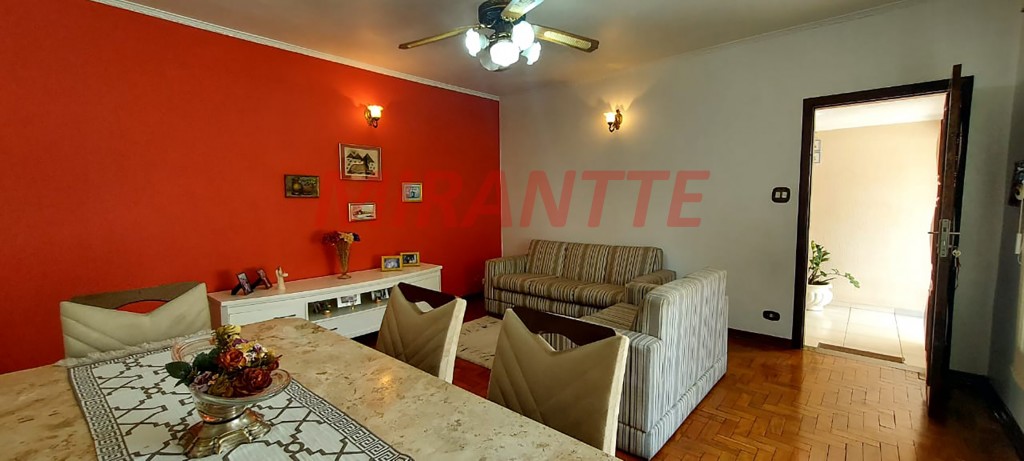Casa terrea de 232m² com 4 quartos em Santana