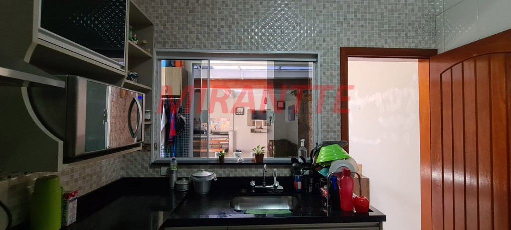 Sobrado de 192m² com 3 quartos em Vila Galvão