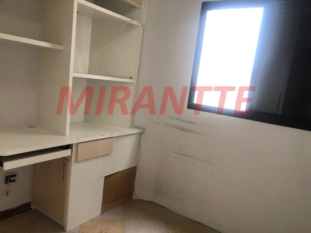 Apartamento de 80m² com 3 quartos em Santana