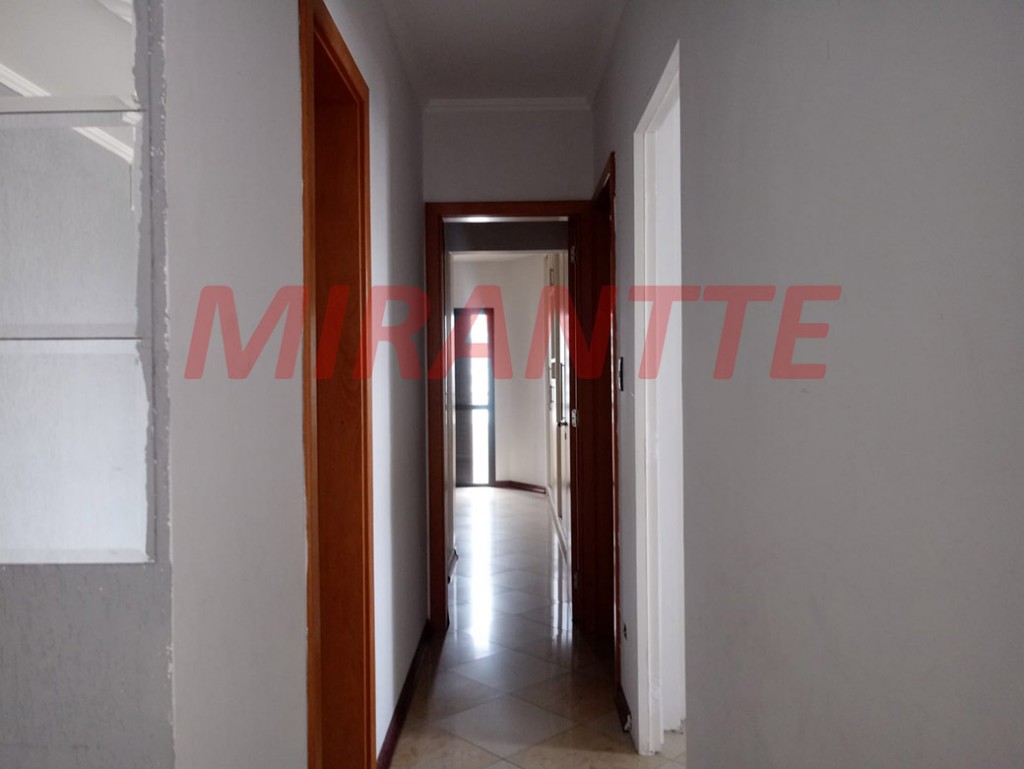 Apartamento de 80m² com 3 quartos em Santana