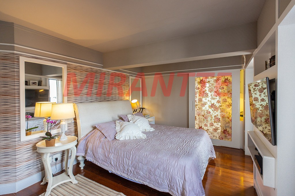 Apartamento de 139m² com 2 quartos em Vila Nova Conceição