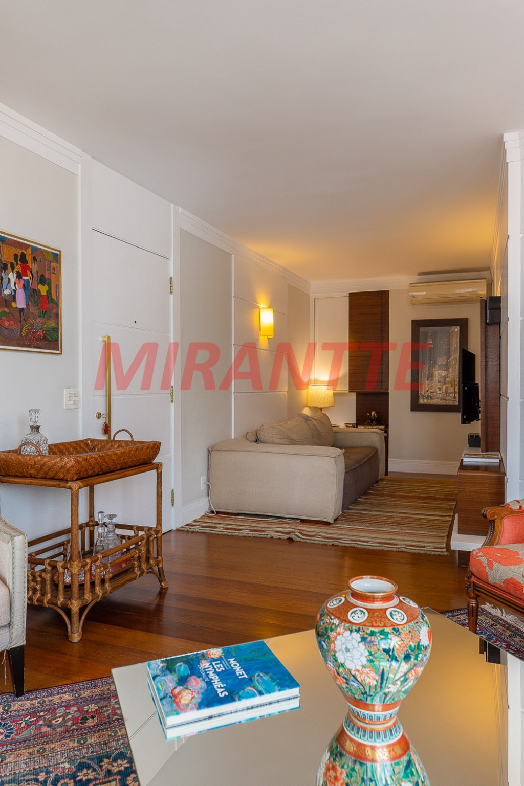 Apartamento de 139m² com 2 quartos em Vila Nova Conceição