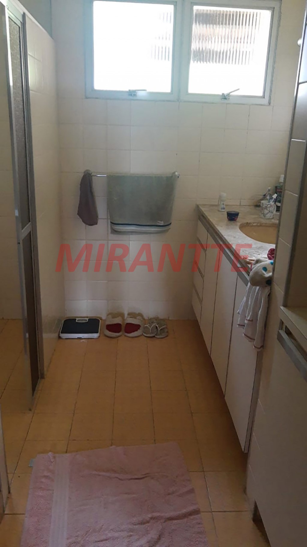 ChÁcara de 452m² com 5 quartos em Parque Petropolis